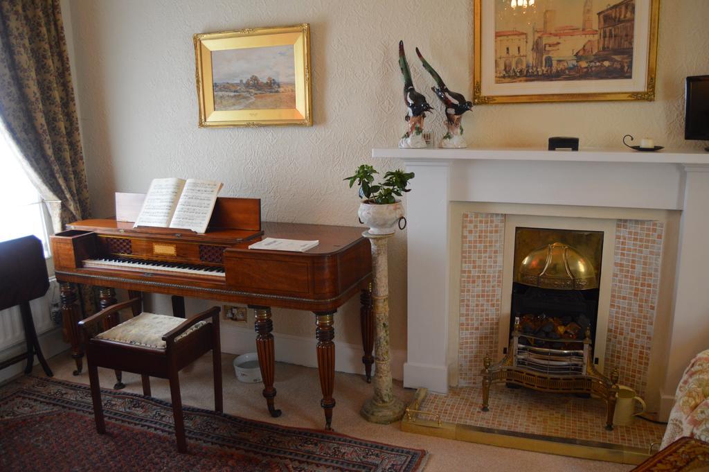 Lady Penelope'S B&B Duns Eksteriør billede